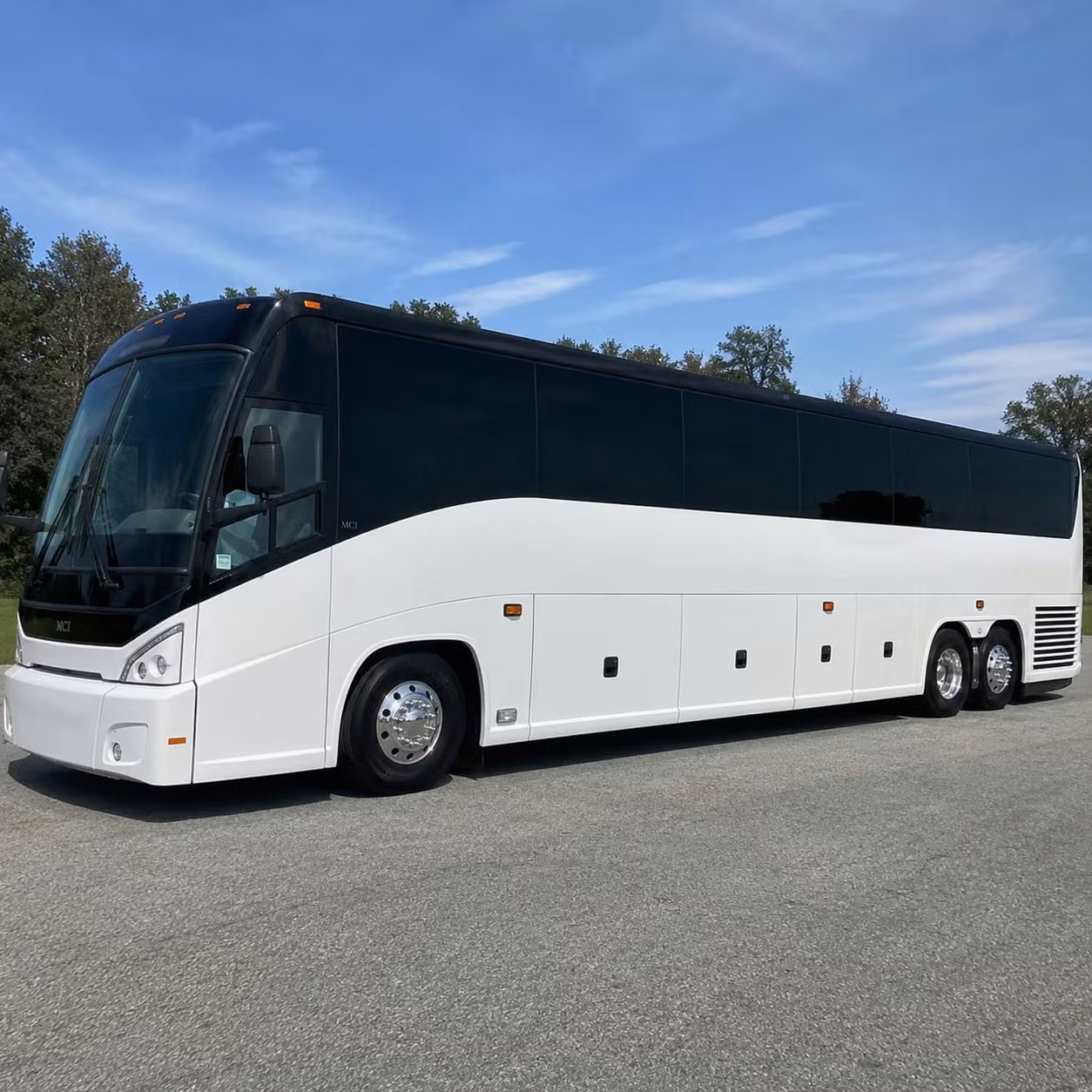 bus rentals for louisville proms homecomings
