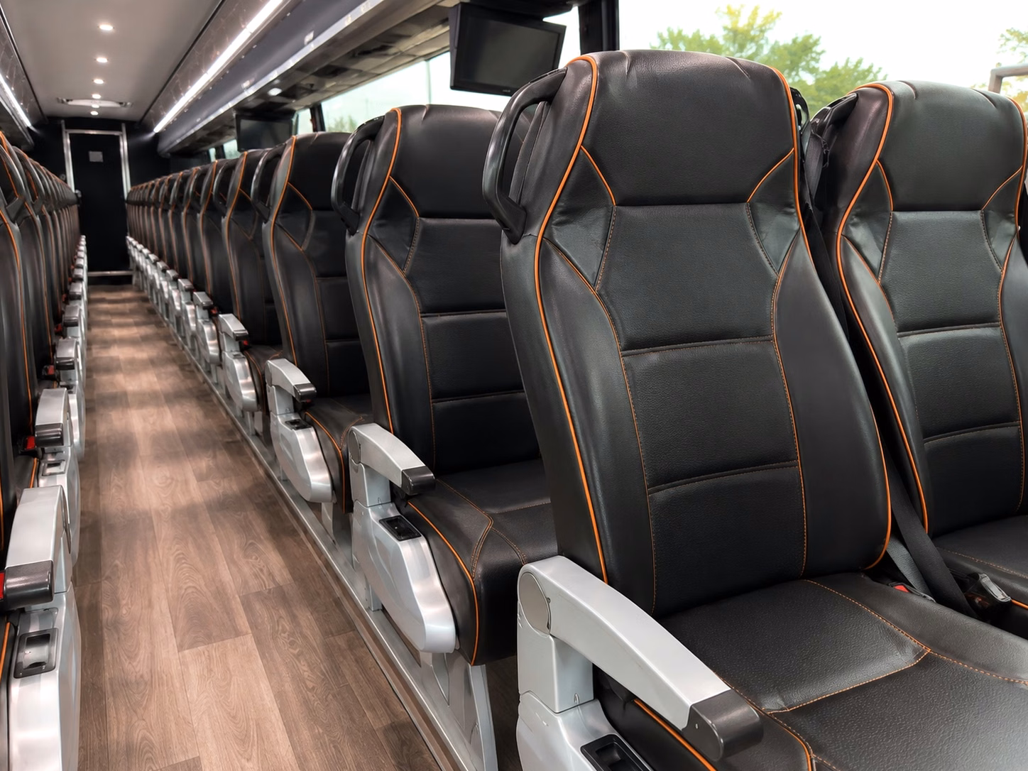 louisville prom party buses start the night before you even arrive at the venue